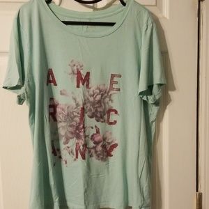 American Eagle tshirt